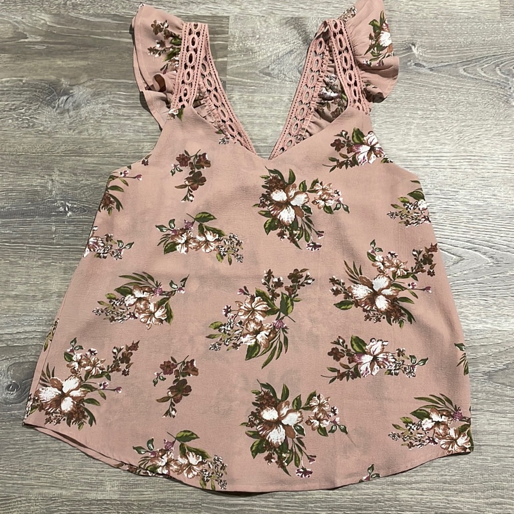Sweet Wanderer Boutique Floral Tank Ruffle Sleeves Sz Med Dusty Rose